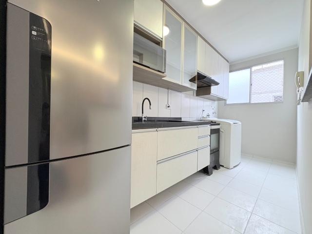 Apartamento para Venda em São José dos Pinhais/PR Costeira 2 Quartos