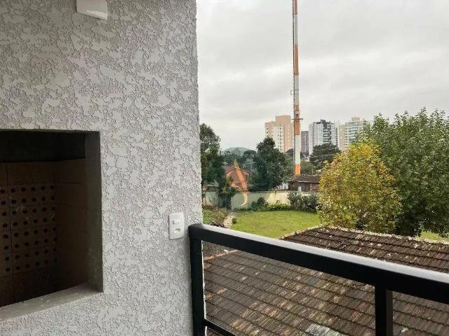 Apartamento para Venda em São José dos Pinhais/PR Centro 3 Quartos
