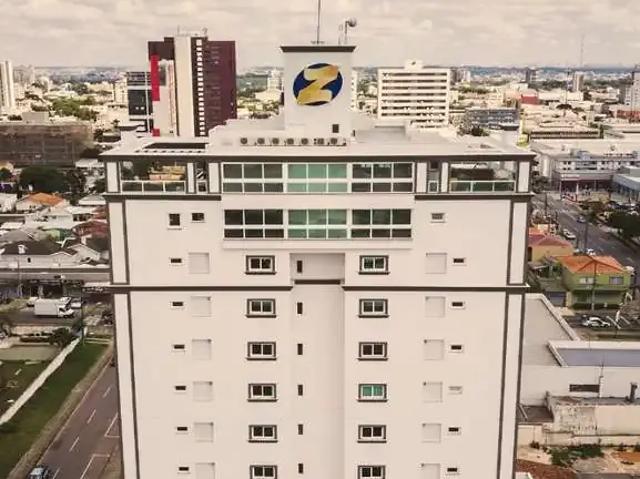 Apartamento para Venda em São José dos Pinhais/PR Centro 3 Quartos