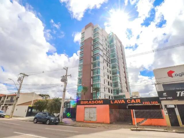 Apartamento para Venda em São José dos Pinhais/PR Centro 3 Quartos