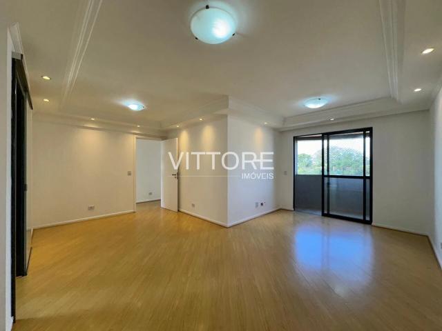 Apartamento para Venda em São José dos Pinhais/PR Centro 3 Quartos