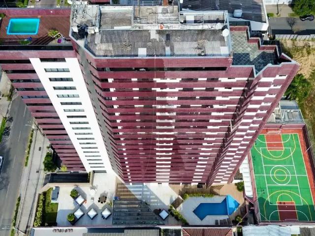 Apartamento para Venda em São José dos Pinhais/PR Centro 4 Quartos
