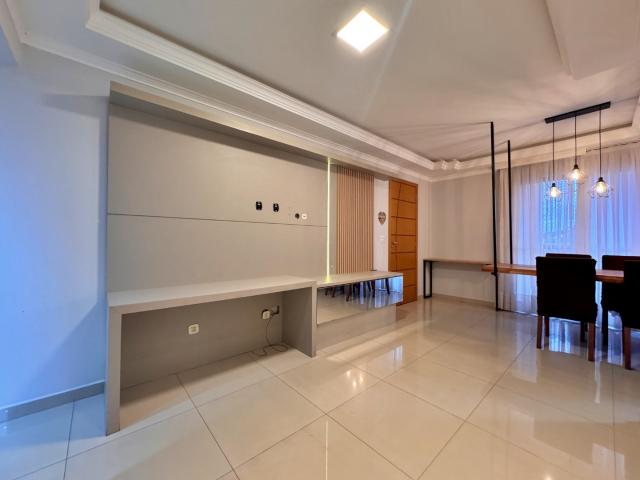 Apartamento para Venda em São José dos Pinhais/PR Afonso Pena 3 Quartos