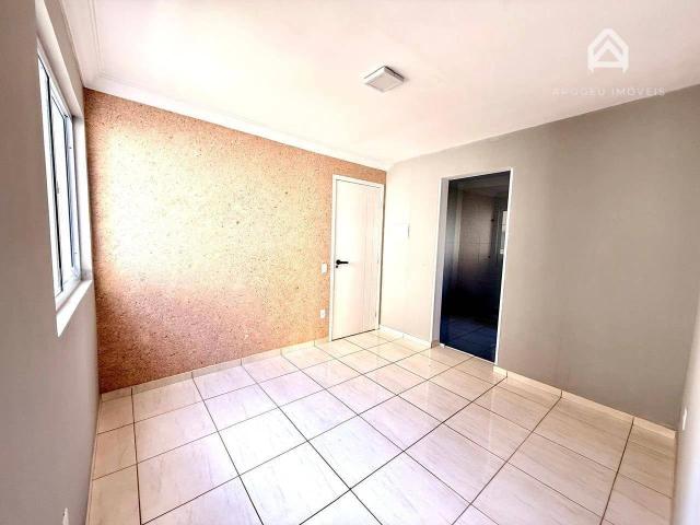 Apartamento para Venda em São José dos Pinhais/PR Santo Antônio 2 Quartos