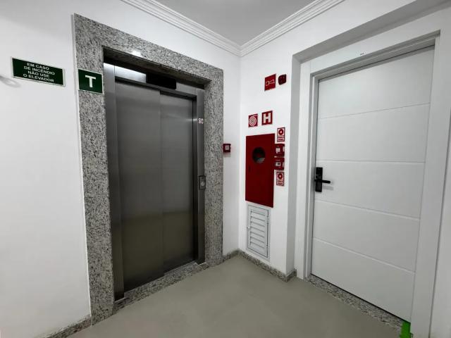 Apartamento para Venda em São José dos Pinhais/PR Três Marias 3 Quartos
