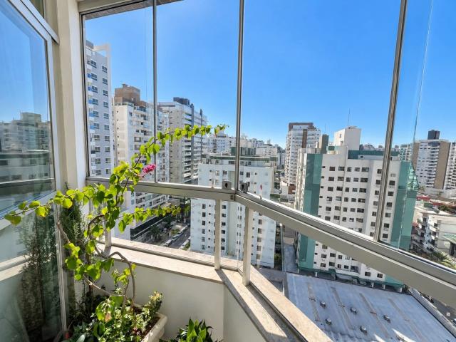 Apartamento para Venda em São José/SC Campinas 3 Quartos
