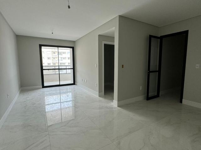 Apartamento para Venda em São José/SC Campinas 2 Quartos