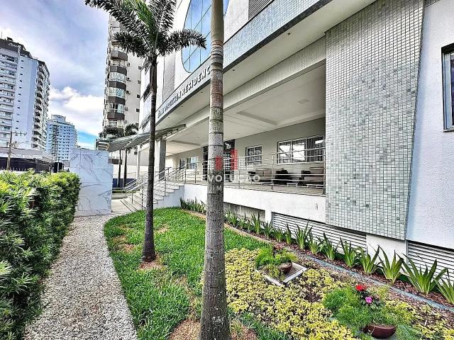 Apartamento para Venda em São José/SC Campinas 4 Quartos