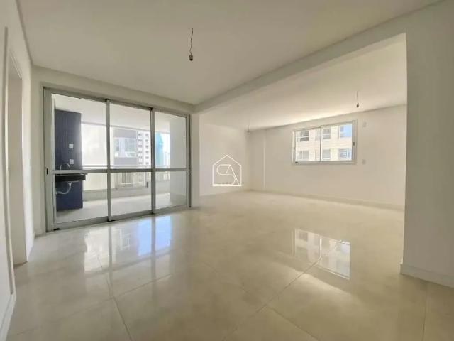 Apartamento para Venda em São José/SC Campinas 4 Quartos