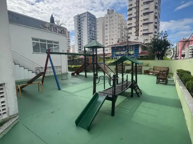 Apartamento para Venda em São José/SC Campinas