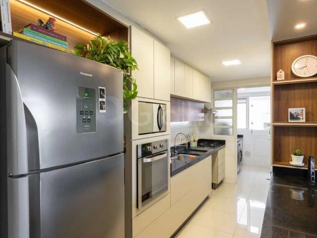 Apartamento para Venda em São José/SC Barreiros 3 Quartos