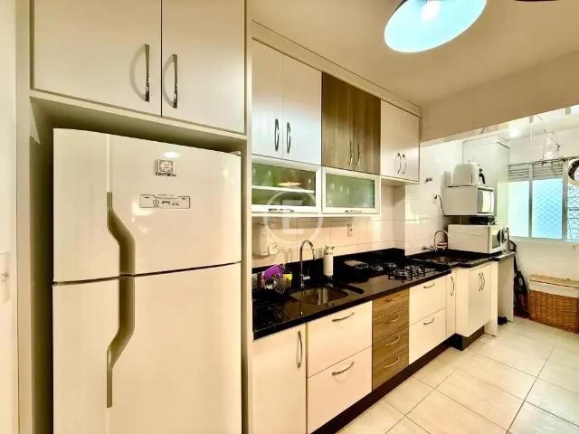 Apartamento para Venda em São José/SC Barreiros 3 Quartos