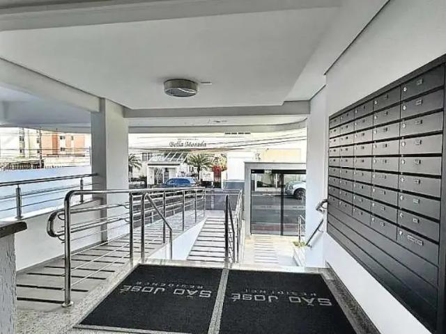 Apartamento para Venda em São José/SC Kobrasol 3 Quartos
