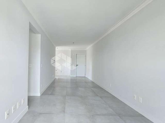 Apartamento para Venda em São José/SC Kobrasol 3 Quartos