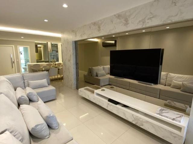 Apartamento para Venda em São José/SC Kobrasol 3 Quartos