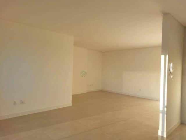 Apartamento para Venda em São José/SC Kobrasol 3 Quartos