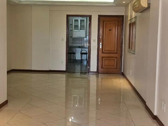 Apartamento para Venda em São José/SC Kobrasol 4 Quartos