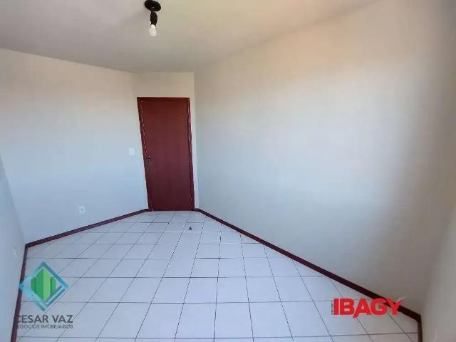 Apartamento para Venda em São José/SC Ipiranga 2 Quartos