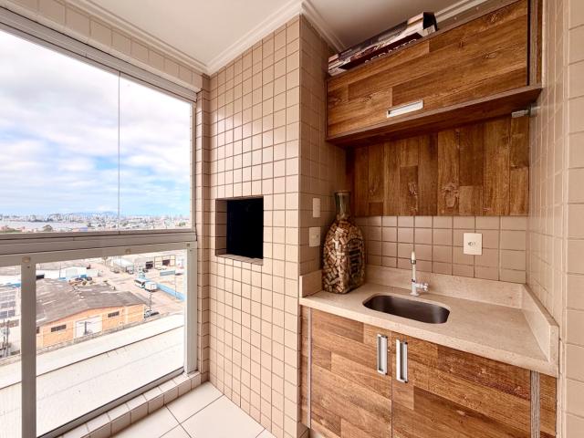 Apartamento para Venda em São José/SC Serraria 3 Quartos