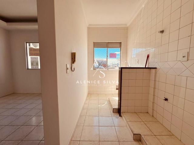 Apartamento para Venda em São José/SC Serraria 2 Quartos