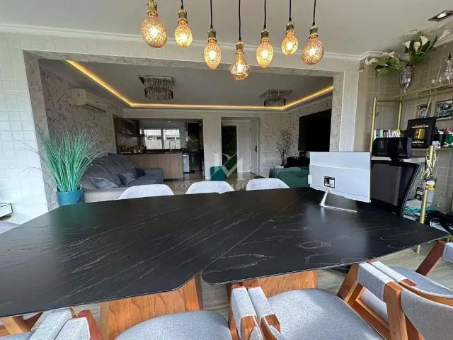 Apartamento para Venda em São José/SC Serraria 4 Quartos