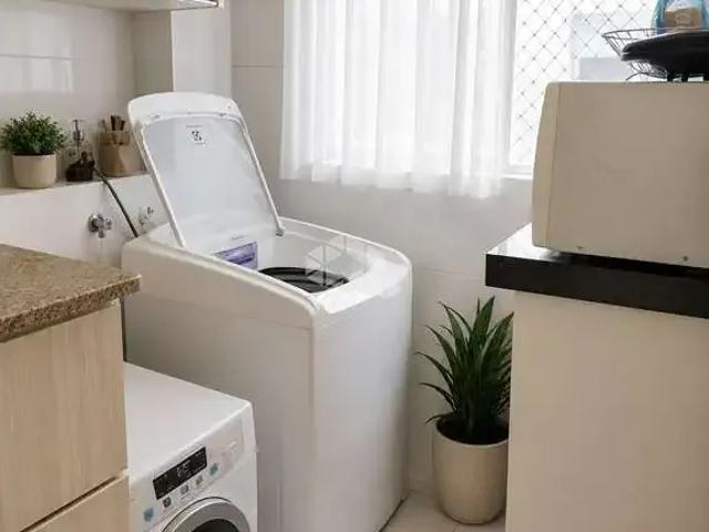Apartamento para Venda em São José/SC Potecas 3 Quartos