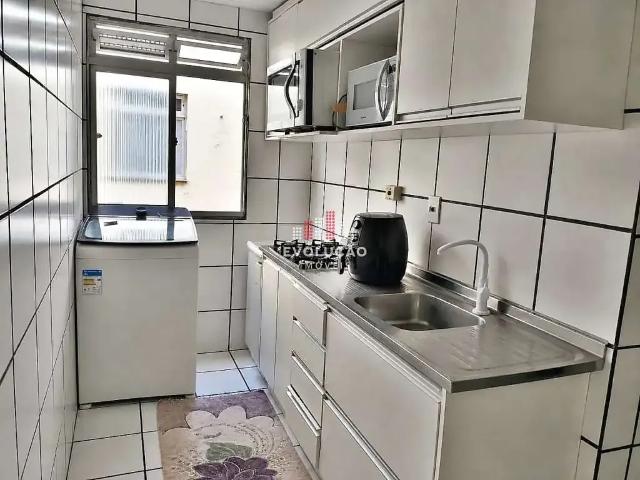 Apartamento para Venda em São José/SC Praia Comprida 2 Quartos