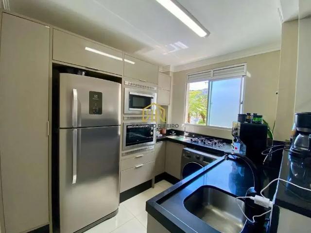 Apartamento para Venda em São José/SC Roçado 2 Quartos