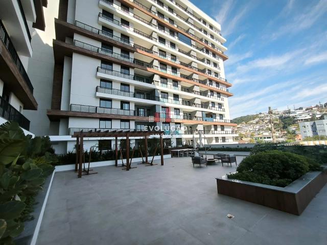 Apartamento para Venda em São José/SC Roçado 2 Quartos