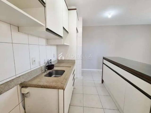 Apartamento para Venda em São José/SC Roçado 2 Quartos