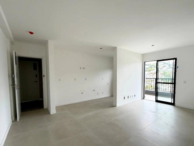 Apartamento para Venda em São José/SC Roçado 2 Quartos