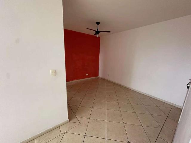 Apartamento para Venda em São José/SC Roçado 3 Quartos