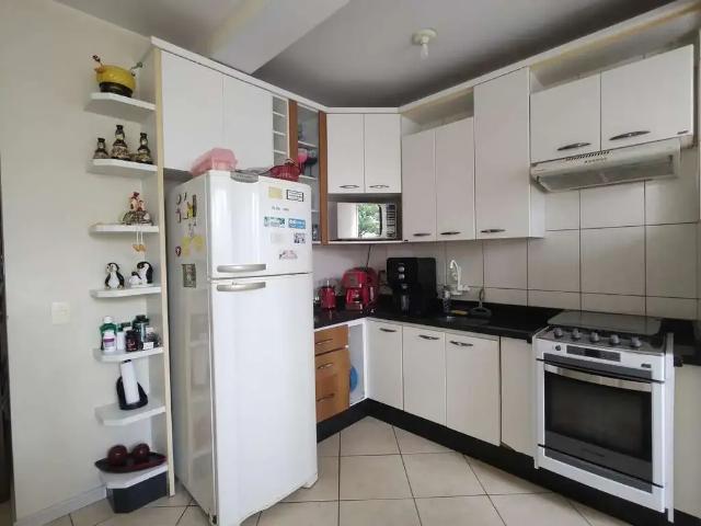 Apartamento para Venda em São José/SC Roçado 3 Quartos
