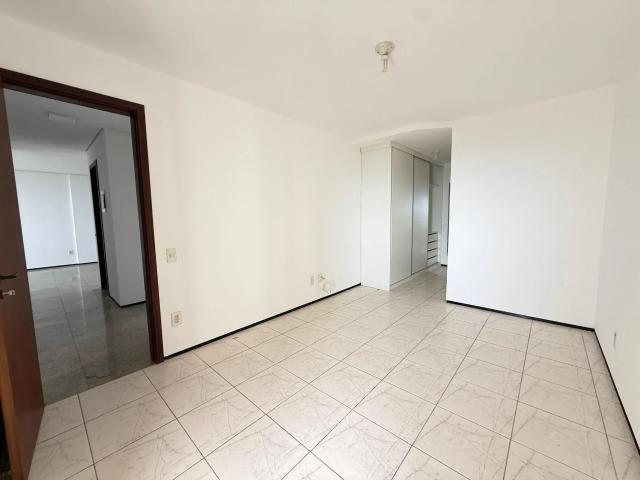 Apartamento para Venda em São Luís/MA Calhau 3 Quartos