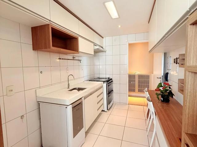 Apartamento para Venda em São Luís/MA Jardim Renascença 3 Quartos