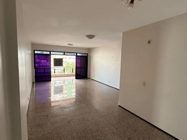 Apartamento para Venda em São Luís/MA Jardim Renascença 3 Quartos