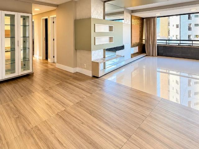Apartamento para Venda em São Luís/MA Jardim Renascença 4 Quartos