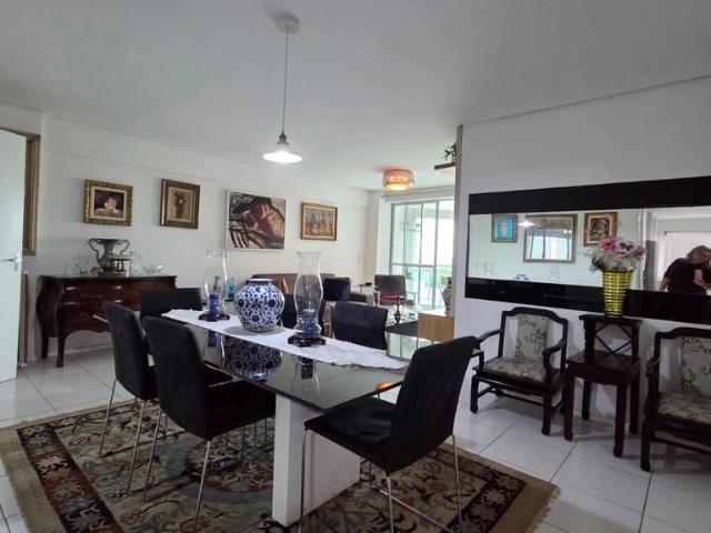 Apartamento para Venda em São Luís/MA São Marcos 3 Quartos