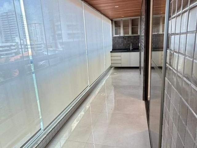 Apartamento para Venda em São Luís/MA Ponta do Farol 3 Quartos