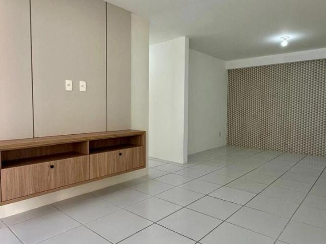 Apartamento para Venda em São Luís/MA Ponta D'Areia 3 Quartos