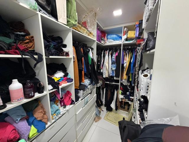 Apartamento para Venda em São Luís/MA Ponta D'Areia 3 Quartos