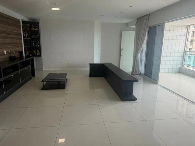 Apartamento para Venda em São Luís/MA Ponta D'Areia 4 Quartos