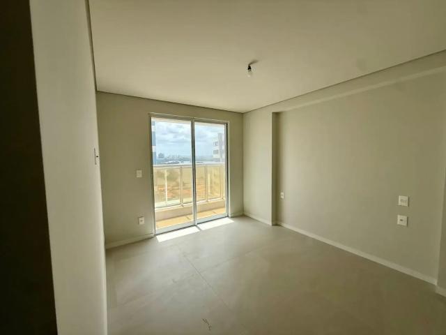 Apartamento para Venda em São Luís/MA Ponta D'Areia 4 Quartos