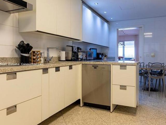 Apartamento para Venda em São Paulo, Jardim Panorama, 3 dormitórios, 3 suítes, 6 banheiros, 4 vagas
