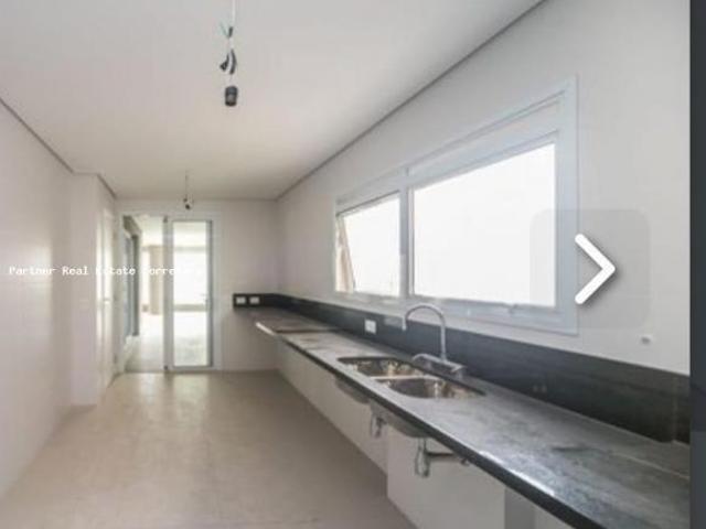 Apartamento para Venda em São Paulo, Moema, 4 dormitórios, 4 suítes, 6 banheiros, 4 vagas