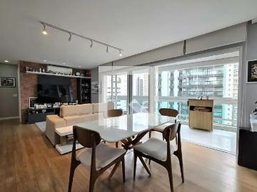 Apartamento para Venda em São Paulo/SP Moema 2 Quartos