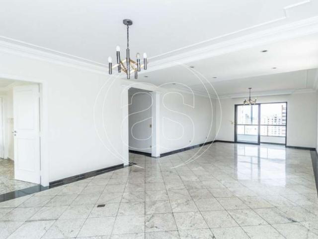 Apartamento para Venda em São Paulo/SP Moema 3 Quartos