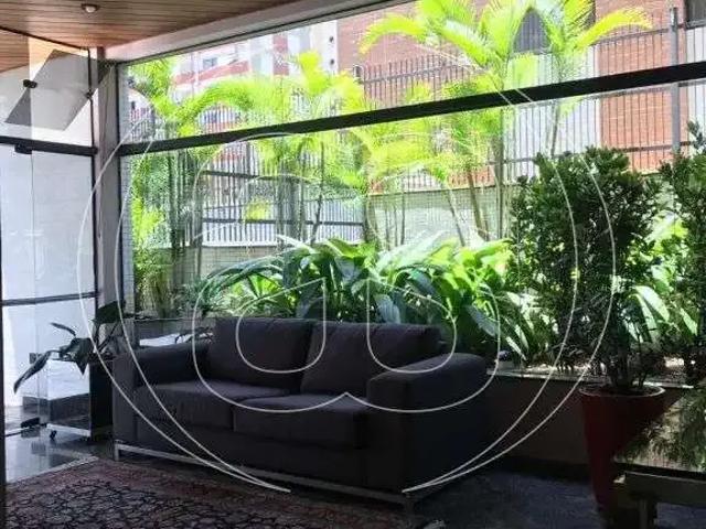 Apartamento para Venda em São Paulo/SP Moema 3 Quartos