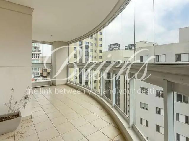 Apartamento para Venda em São Paulo/SP Moema 3 Quartos