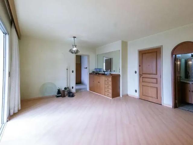Apartamento para Venda em São Paulo/SP Moema 3 Quartos
